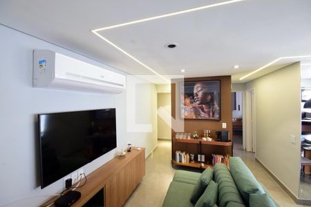 Sala de apartamento à venda com 2 quartos, 84m² em Barra da Tijuca, Rio de Janeiro