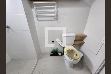 Banheiro de apartamento à venda com 1 quarto, 43m² em Moema, São Paulo