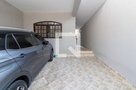 Garagem de casa à venda com 4 quartos, 212m² em Jardim Santa Clara, Guarulhos
