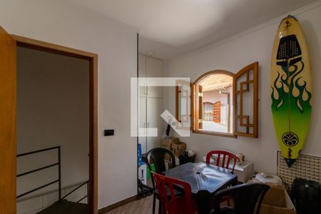 Quarto de Serviço de casa à venda com 4 quartos, 212m² em Jardim Santa Clara, Guarulhos