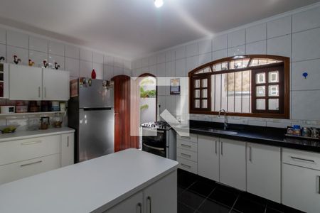 Cozinha de casa à venda com 4 quartos, 212m² em Jardim Santa Clara, Guarulhos