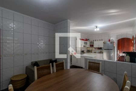 Copa de casa à venda com 4 quartos, 212m² em Jardim Santa Clara, Guarulhos