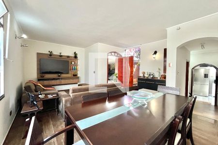 Sala de casa à venda com 4 quartos, 270m² em Jabaquara, São Paulo