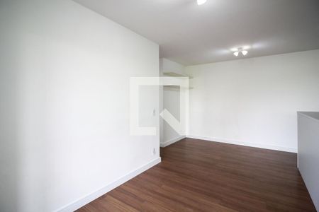 Sala de apartamento para alugar com 3 quartos, 84m² em Santo Amaro, São Paulo