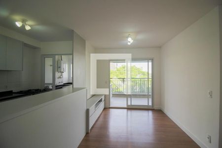 Sala de apartamento para alugar com 3 quartos, 84m² em Santo Amaro, São Paulo