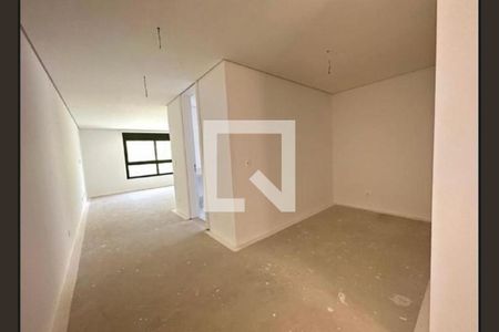 Casa de Condomínio à venda com 4 quartos, 550m² em Granja Julieta, São Paulo