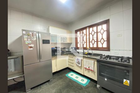Cozinha de casa à venda com 4 quartos, 158m² em Jardim Barbosa, Guarulhos