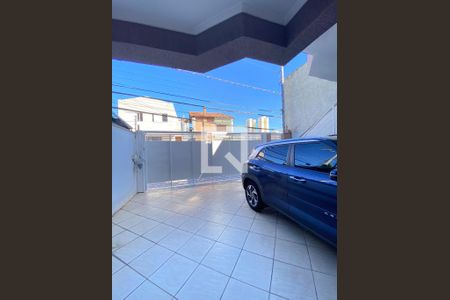 Garagem de casa à venda com 4 quartos, 158m² em Jardim Barbosa, Guarulhos