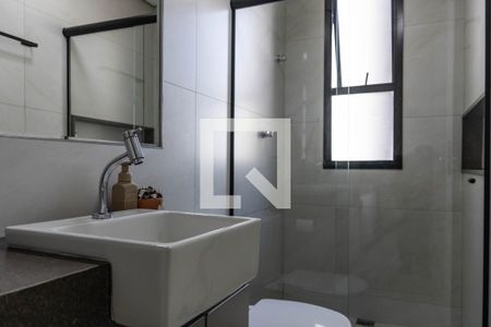 Banheiro do Quarto 1 de apartamento à venda com 3 quartos, 67m² em Nova Granada, Belo Horizonte