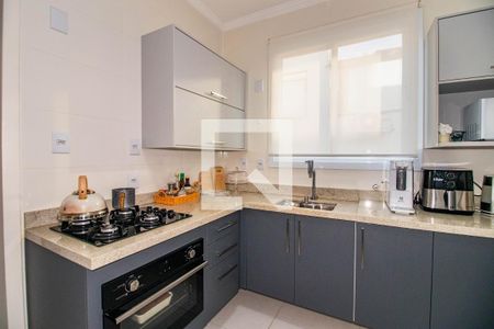 Cozinha de apartamento à venda com 2 quartos, 68m² em Petrópolis, Porto Alegre