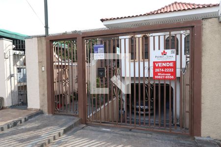 Fachada de casa à venda com 4 quartos, 190m² em Vila Formosa, São Paulo