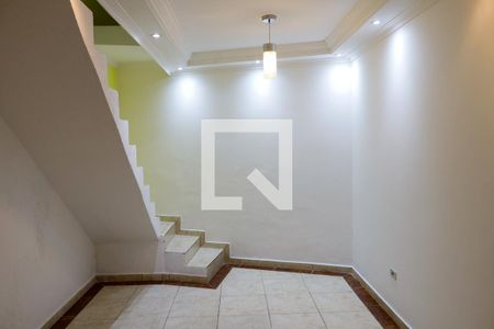 sala de casa para alugar com 3 quartos, 160m² em Jardim Elvira, Osasco
