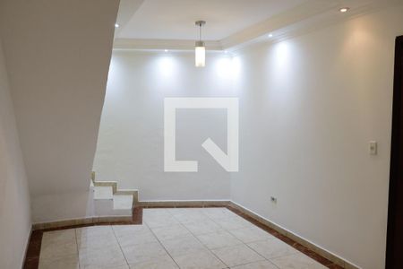 sala de casa para alugar com 3 quartos, 160m² em Jardim Elvira, Osasco