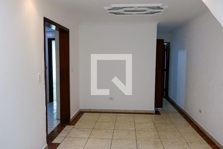 sala de casa para alugar com 3 quartos, 160m² em Jardim Elvira, Osasco