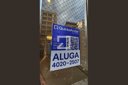 Plaquinha de apartamento para alugar com 3 quartos, 154m² em Boqueirão, Santos
