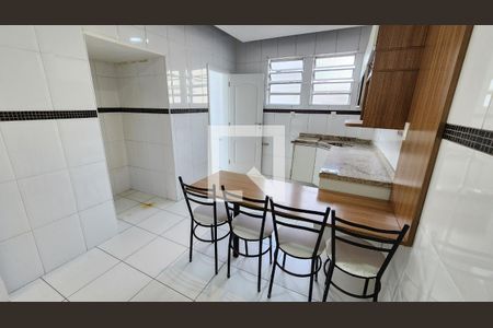 Cozinha de apartamento para alugar com 3 quartos, 154m² em Boqueirão, Santos