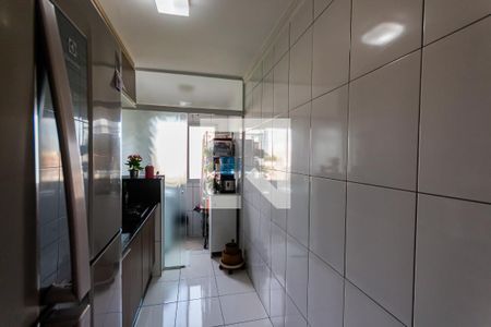 Cozinha de apartamento à venda com 2 quartos, 53m² em Parque das Nações, Santo André