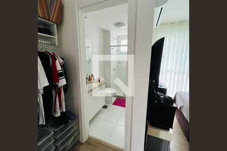 Quarto de apartamento para alugar com 2 quartos, 79m² em Camorim, Rio de Janeiro