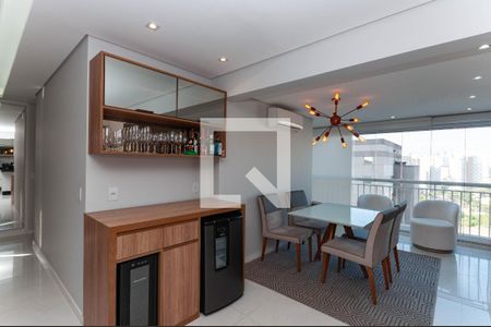 Sala de apartamento para alugar com 3 quartos, 110m² em Parque Industrial Tomas Edson, São Paulo