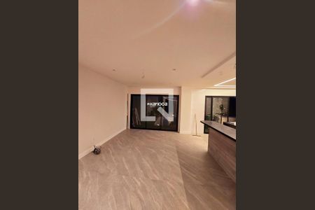 Casa à venda com 4 quartos, 250m² em Vargem Pequena, Rio de Janeiro