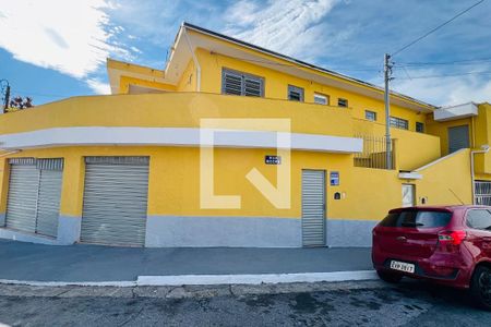 Fachada de casa à venda com 2 quartos, 300m² em Jardim Paulista, Guarulhos
