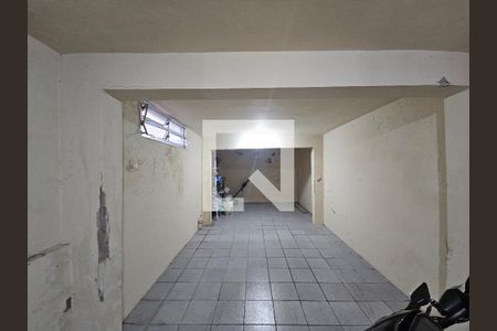 Casa à venda com 150m², 4 quartos e 2 vagas Casa à venda com 150m², 4 quartos e 2 vagasGaragem