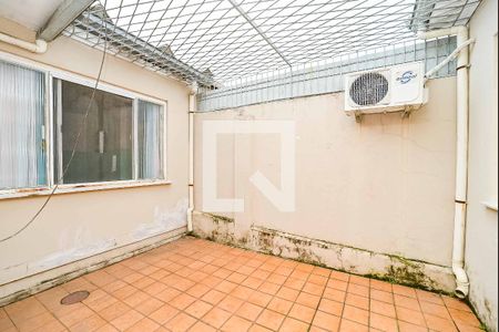 Varanda da Sala 2 de casa à venda com 4 quartos, 150m² em Jardim Sabará, Porto Alegre