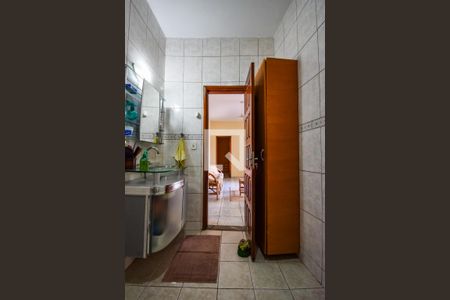 Banheiro do Quarto 4 - Suíte (Reversível) de casa de condomínio à venda com 5 quartos, 243m² em Del Castilho, Rio de Janeiro