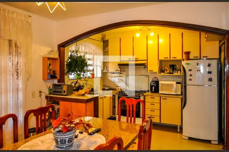 Cozinha de casa à venda com 5 quartos, 244m² em Cavalhada, Porto Alegre