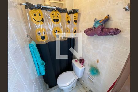 Banheiro de serviço de apartamento à venda com 2 quartos, 51m² em Engenho de Dentro, Rio de Janeiro