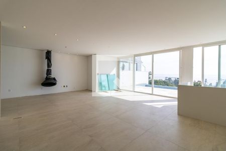 Sala de casa à venda com 3 quartos, 1106m² em Vila Assunção, Porto Alegre