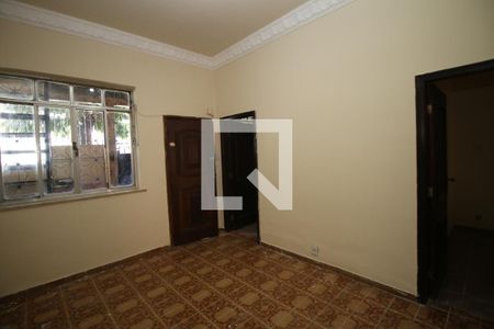 Sala de casa à venda com 2 quartos, 70m² em Olaria, Rio de Janeiro