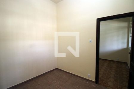 Quarto 1 de casa à venda com 2 quartos, 70m² em Olaria, Rio de Janeiro