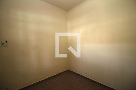 Quarto 1 de casa à venda com 2 quartos, 70m² em Olaria, Rio de Janeiro