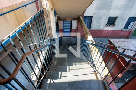Escada de apartamento à venda com 2 quartos, 45m² em Conceição, Diadema