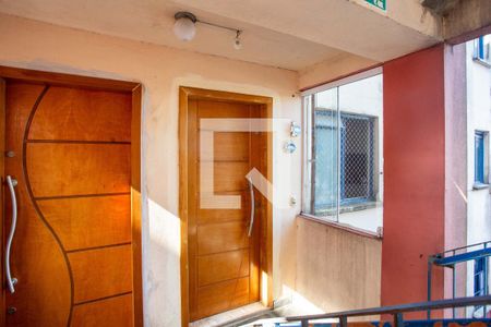 Hall de entrada de apartamento à venda com 2 quartos, 45m² em Conceição, Diadema