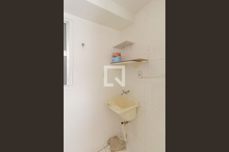 Área de Serviço de apartamento para alugar com 2 quartos, 42m² em Olaria, Canoas