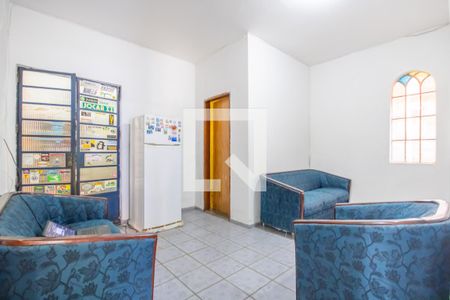 Sala de casa para alugar com 3 quartos, 250m² em Umuarama, Osasco