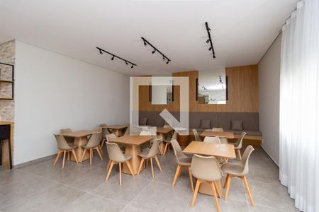 Apartamento para alugar com 45m², 2 quartos e sem vaga Apartamento para alugar com 45m², 2 quartos e sem vagaÁrea Comum - Salão de Festas