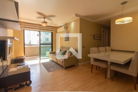 Sala de apartamento à venda com 3 quartos, 77m² em Vila Nova Conceição, São Paulo
