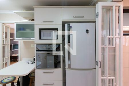Cozinha de apartamento à venda com 3 quartos, 77m² em Vila Nova Conceição, São Paulo