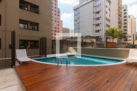 Apartamento à venda com 77m², 3 quartos e 1 vagaÁrea comum - Piscina