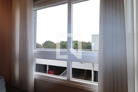 Vista da Sala de apartamento para alugar com 3 quartos, 66m² em Jardim Lindóia, Porto Alegre