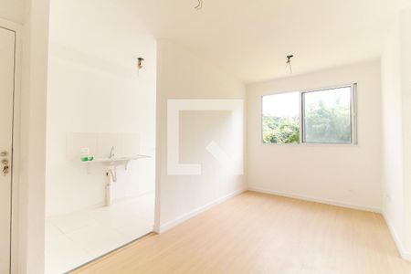 Sala de apartamento para alugar com 2 quartos, 42m² em Fazenda Caguaçu, São Paulo