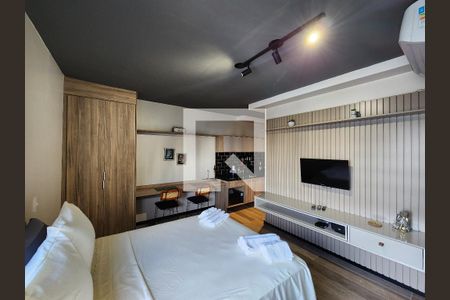 Studio de kitnet/studio para alugar com 1 quarto, 30m² em Indianópolis, São Paulo