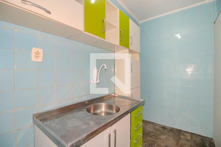 Cozinha e Área de Serviço de apartamento para alugar com 1 quarto, 38m² em Vila Ipiranga, Porto Alegre