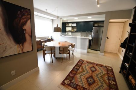Sala de apartamento para alugar com 2 quartos, 132m² em Mansões Santo Antônio, Campinas