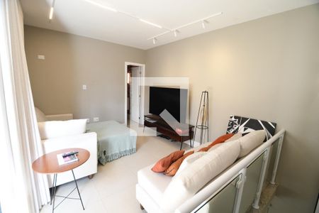 Sala de TV de apartamento para alugar com 2 quartos, 132m² em Mansões Santo Antônio, Campinas