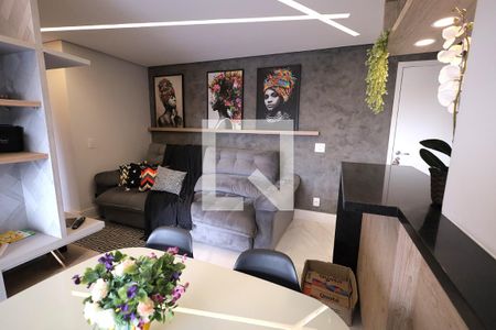 Sala de apartamento à venda com 2 quartos, 61m² em Silveira, Santo André