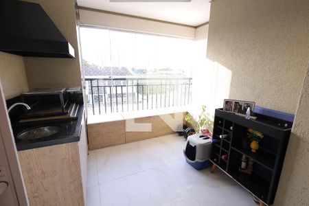 Sacada de apartamento à venda com 2 quartos, 61m² em Silveira, Santo André